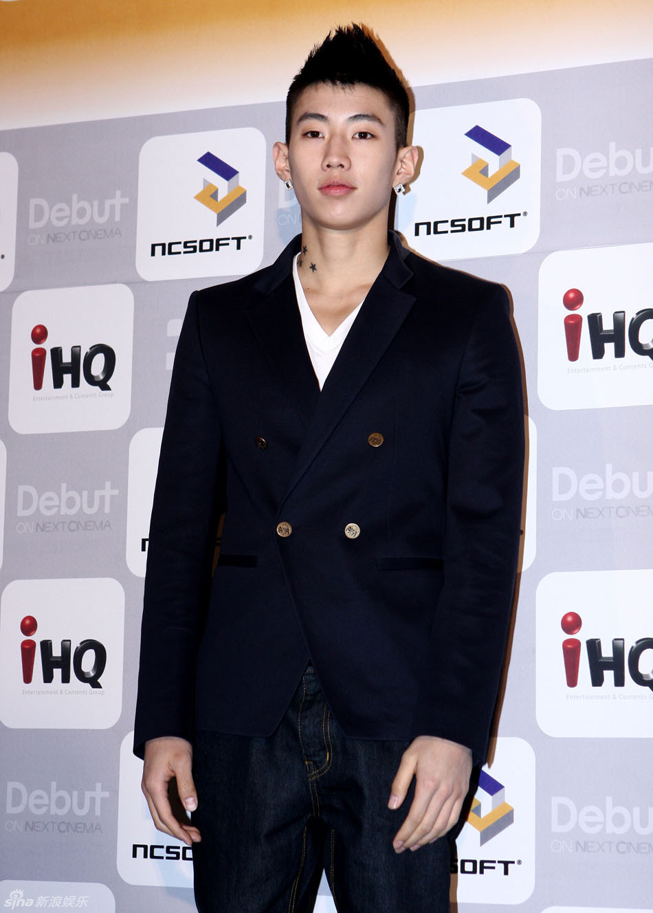  p>朴宰范,1987年4月25日出生于美国西雅图,流行歌手,舞者,音乐制作人