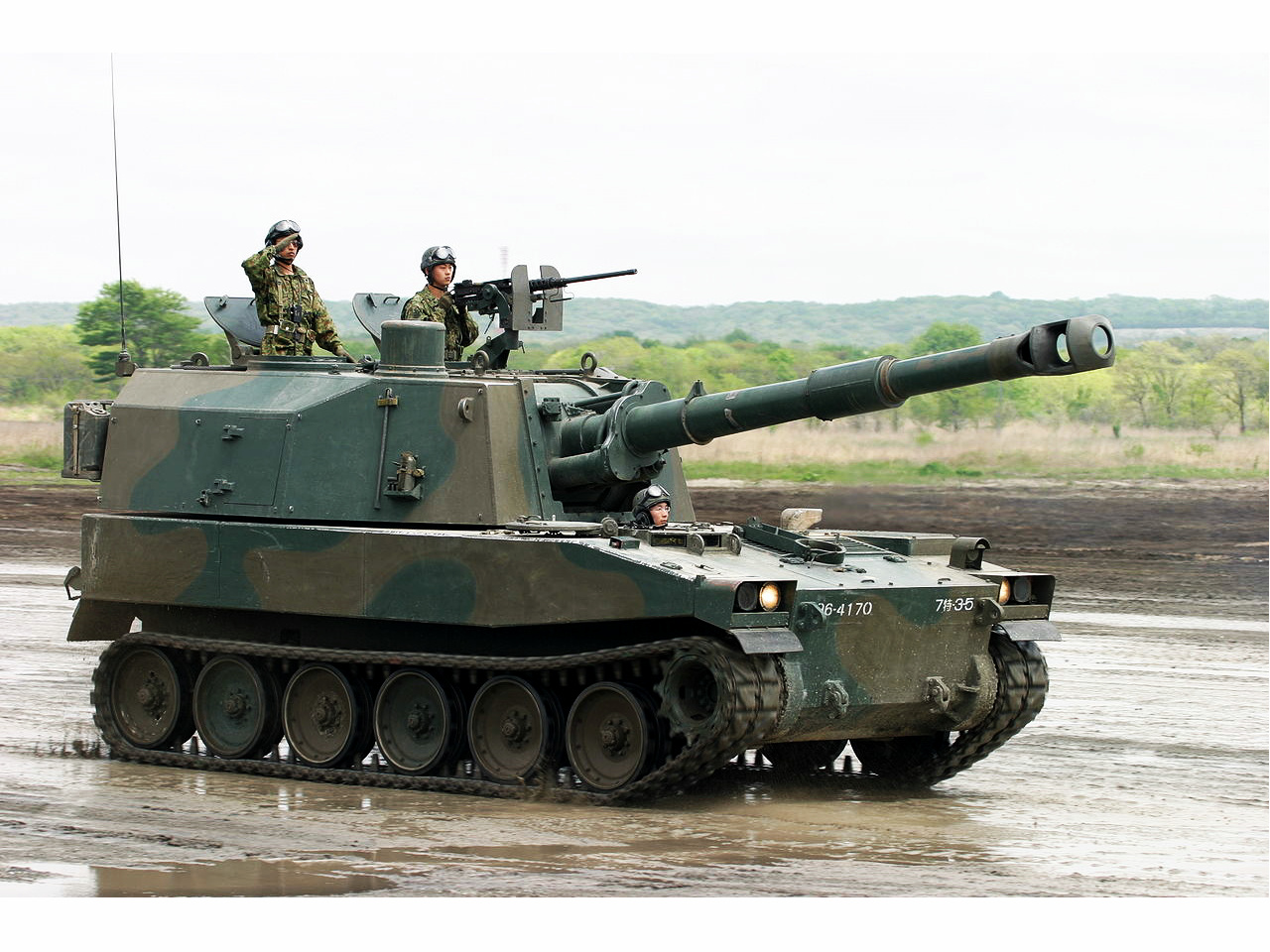 75式自行榴弹炮