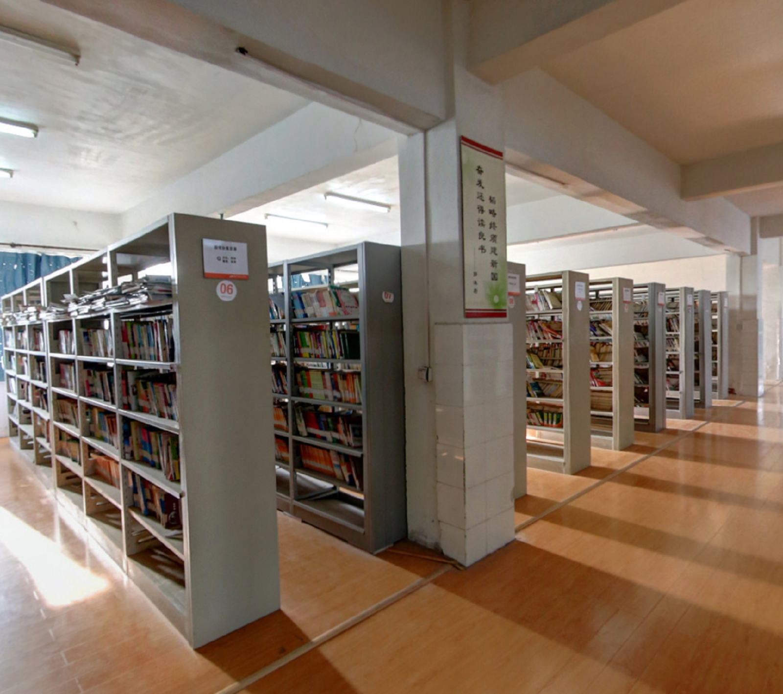  p>淮安市阳光国际学校是一所集高中,初中和小学为一体的高品位,高