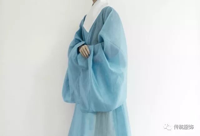 道袍、直身、直裰、深衣、直裾傻傻分不清楚？图文并茂攻略收好！_百科TA说