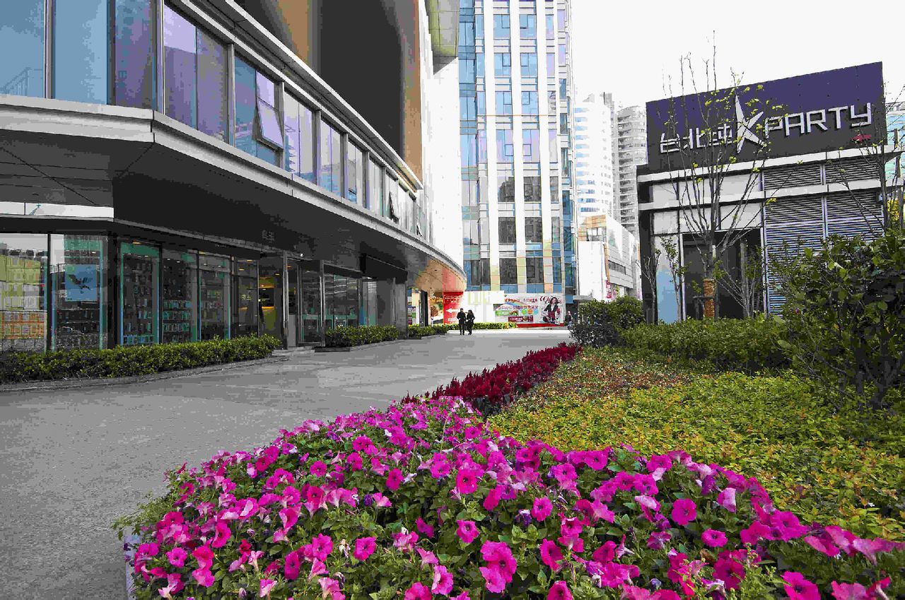 日月光中心广场