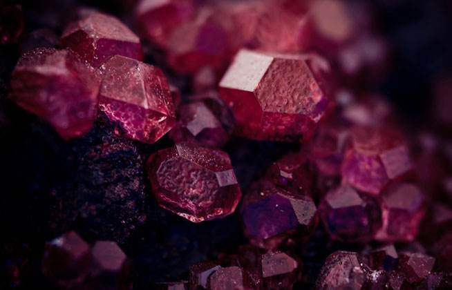 钻石/4383356" data-lemmaid="4383356">冲突钻石 /a>,血腥钻石或 a