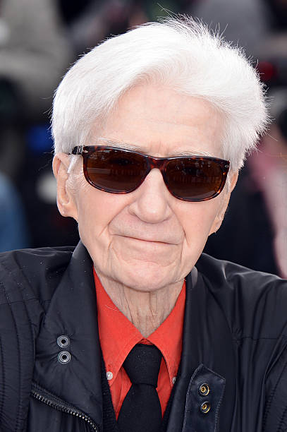  p>阿伦·雷乃 i>(alain resnais,1922年6月3日——2014年3月1日) /i>