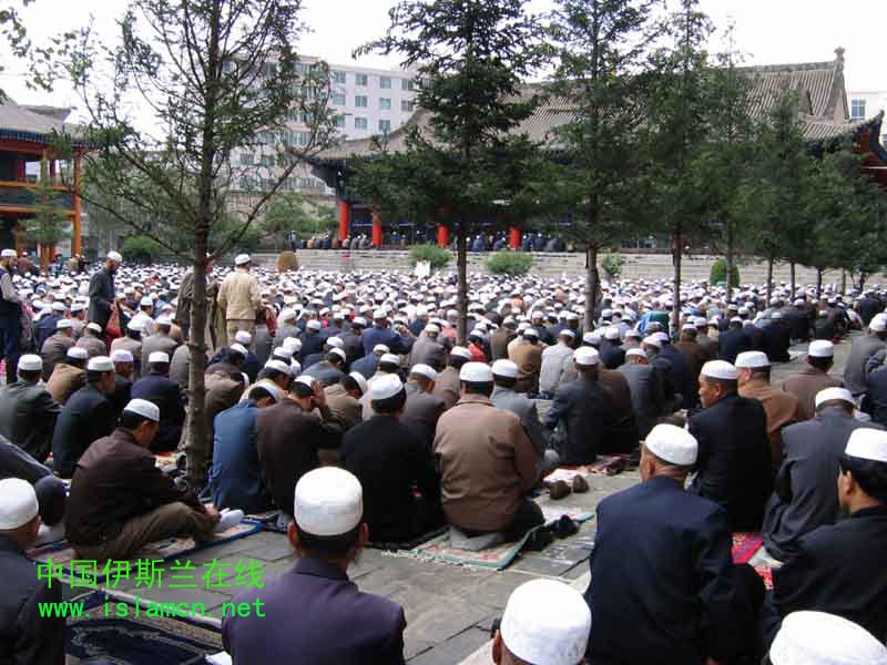  p data-id="gnvjtyak2l">东关清真大寺,是青海西宁古城著名的建筑