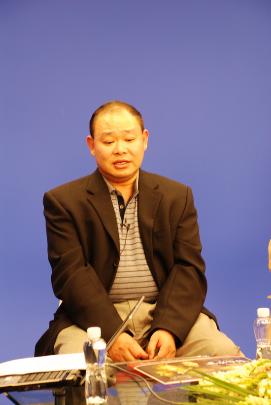  p>土生土长的云南导演张伦经过20年的筹备后带着处女作——获得2008