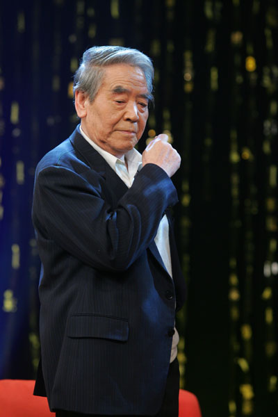  p>印质明(1928年-2008年10月8日),中国电影,话剧演员.