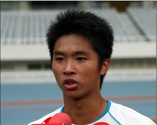 王佳玉,中国职业 a target="_blank" href="/item/足球运动员