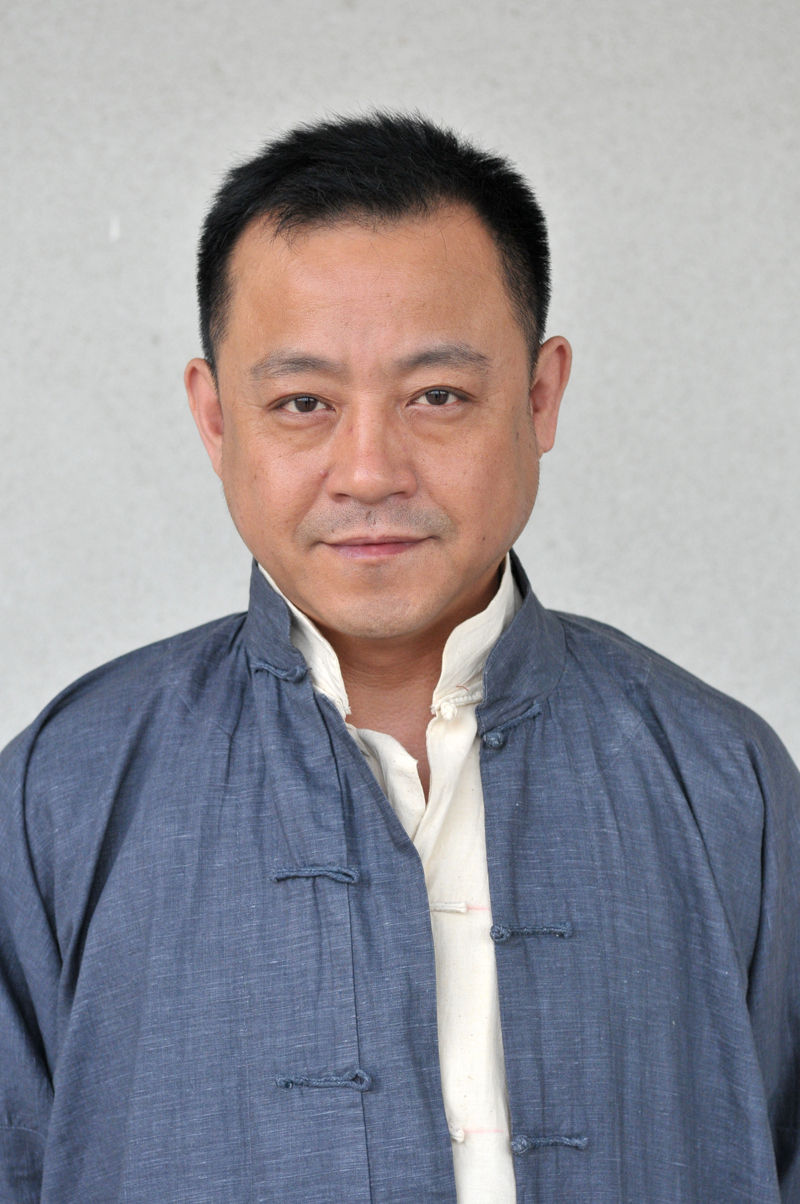  p>张仲临,男,黑龙江哈尔滨人,影视演员,演员,配音演员,代表作《小康