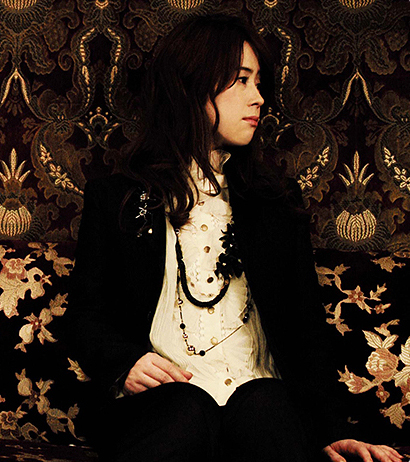  p>梶浦由记,女,日本作曲家,作词家,编曲家,音乐制作人,1965年8月6日