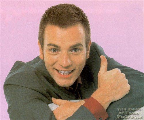 s60d8n">杨梅头是一种 a target="_blank" href="/item/发型/7950748"