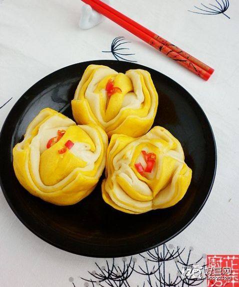南瓜双色莲花馒头