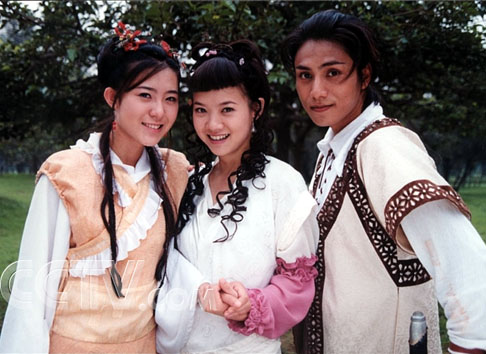  p>《名扬花鼓》又名《饮血刀》是由中国国际电视总公司影视事业部