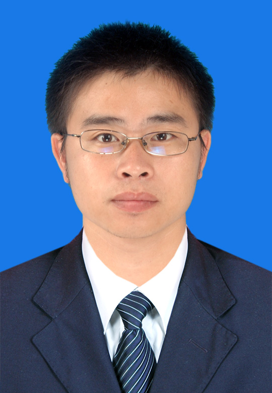 赵平