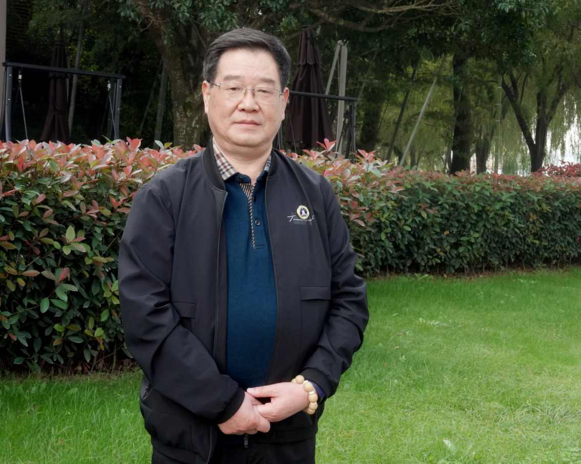  p data-id="gn2kgcc5ca">徐光明律师,男,中共党员 ,安庆市律师协会