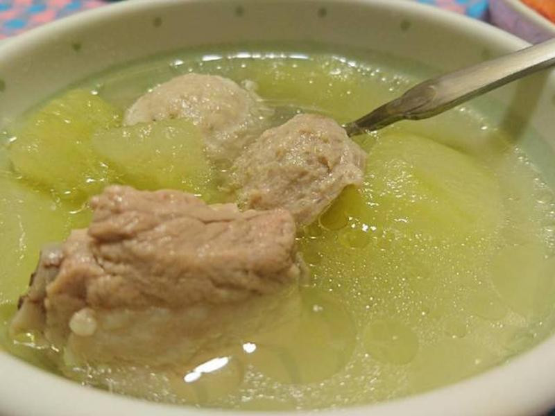 排骨黄瓜汤