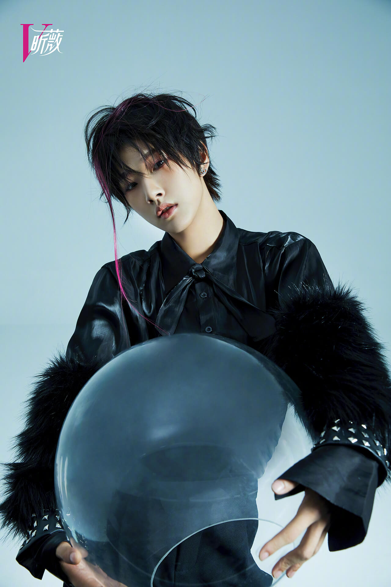  p data-id="2hq7brtfuzd">胡烨韬,2000年9月