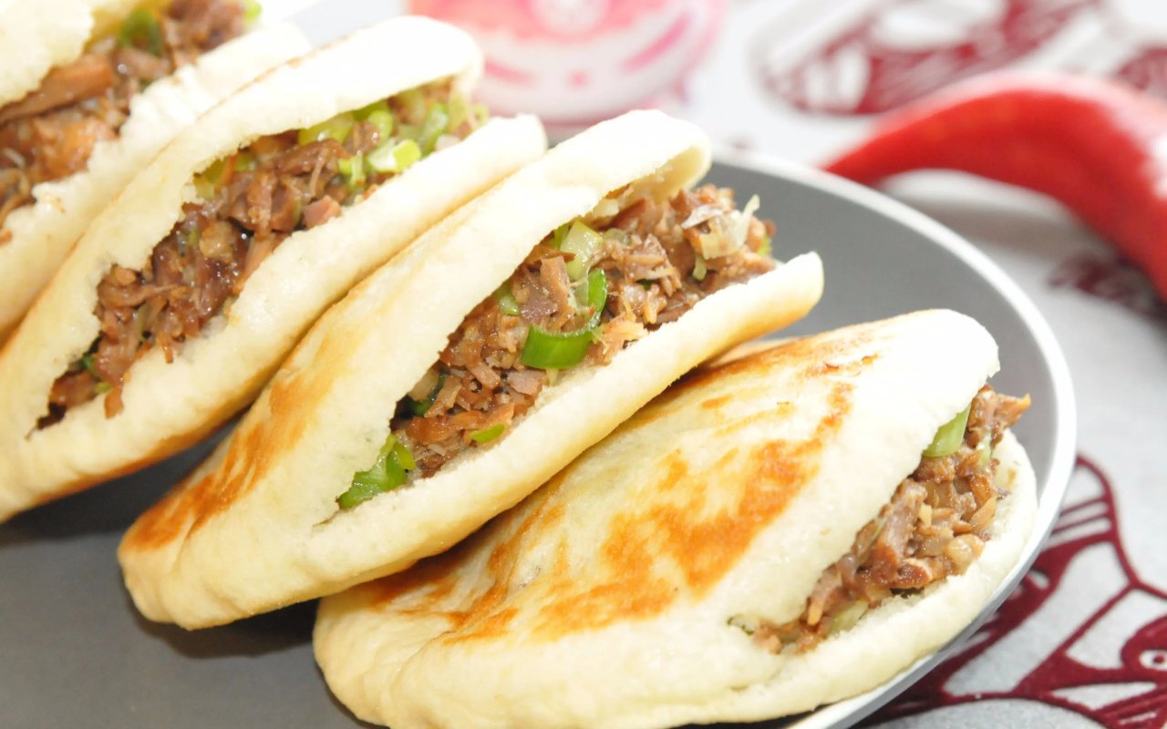 肉夹馍（中国传统特色食物）_百度百科