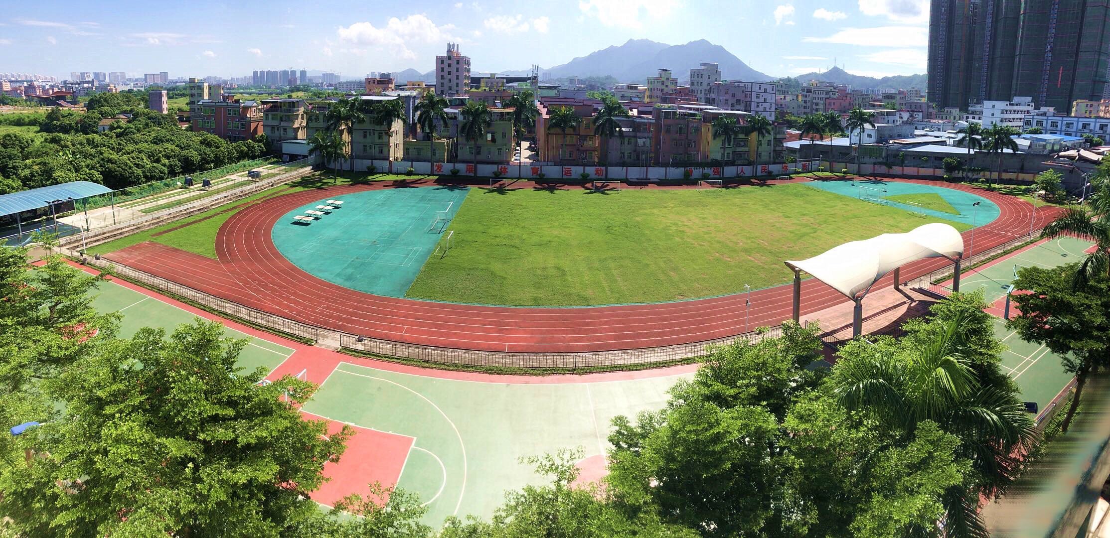 深圳市龙翔学校