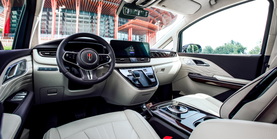 data-lemmaid="581039">mpv车型,搭载红旗品牌自主研发的"2