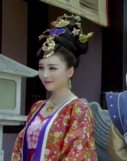  p>阮玉玲,古装战争剧《 a target="_blank" href="/item/隋唐英雄之