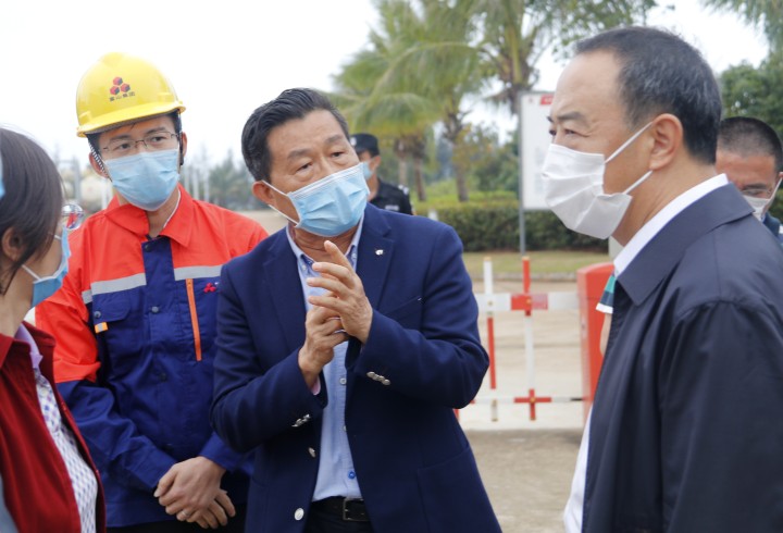  p>唐三石,又名唐磊,中国 a href="#" data-lemmaid="13346">海南 /a>