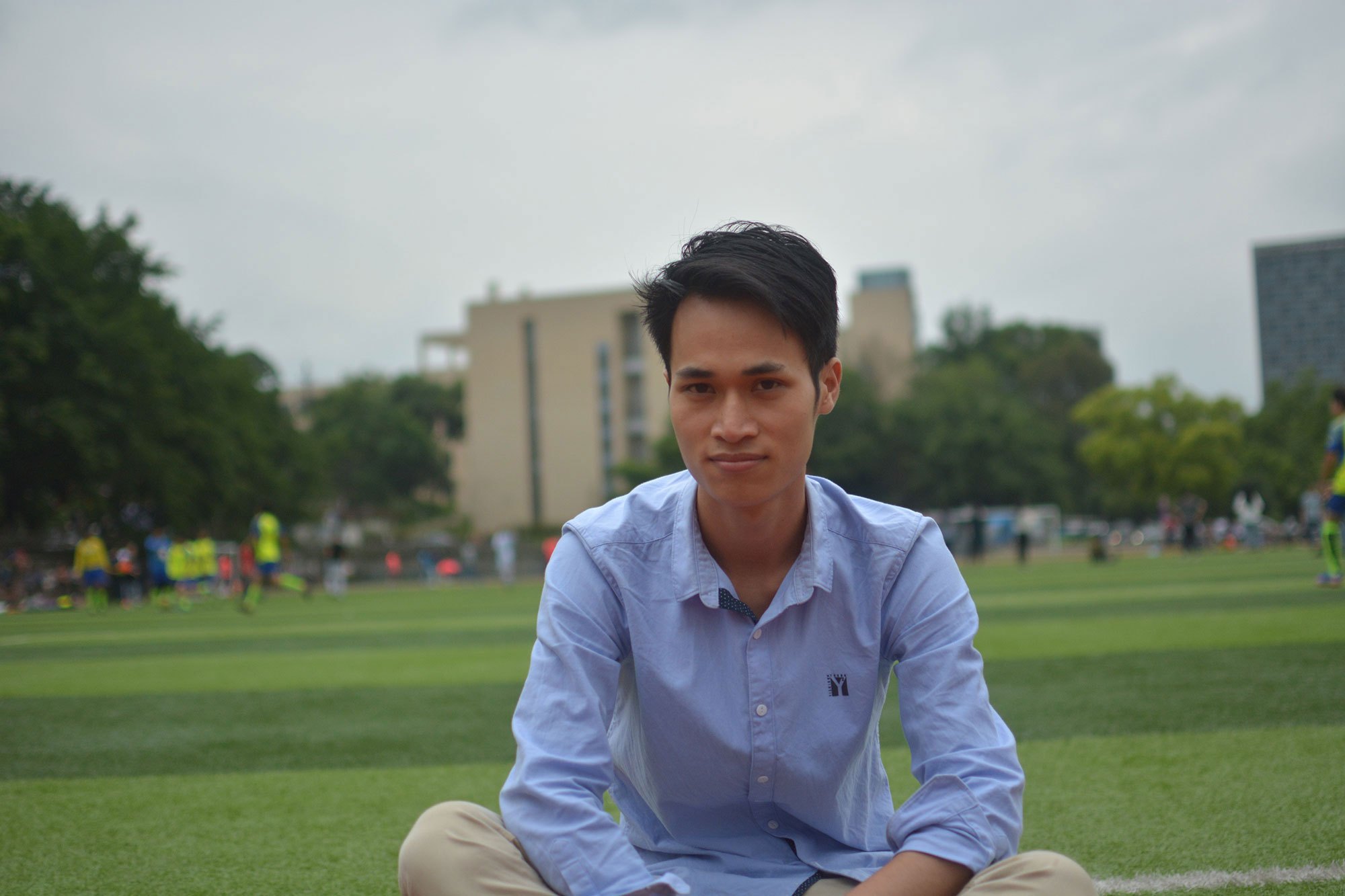  p>黄廉岗,男,,1994年6月出生于广东省湛江市,艺术家. /p>