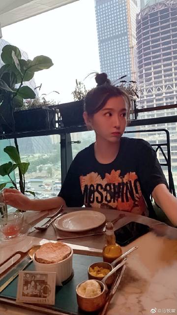 马牧萱