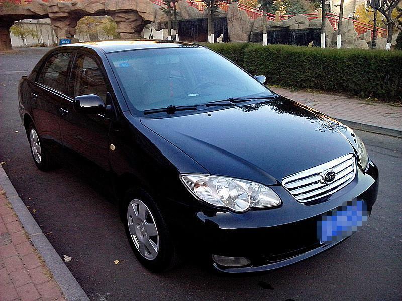 比亚迪 f3 2011款 1.5 手动新白金版豪华型