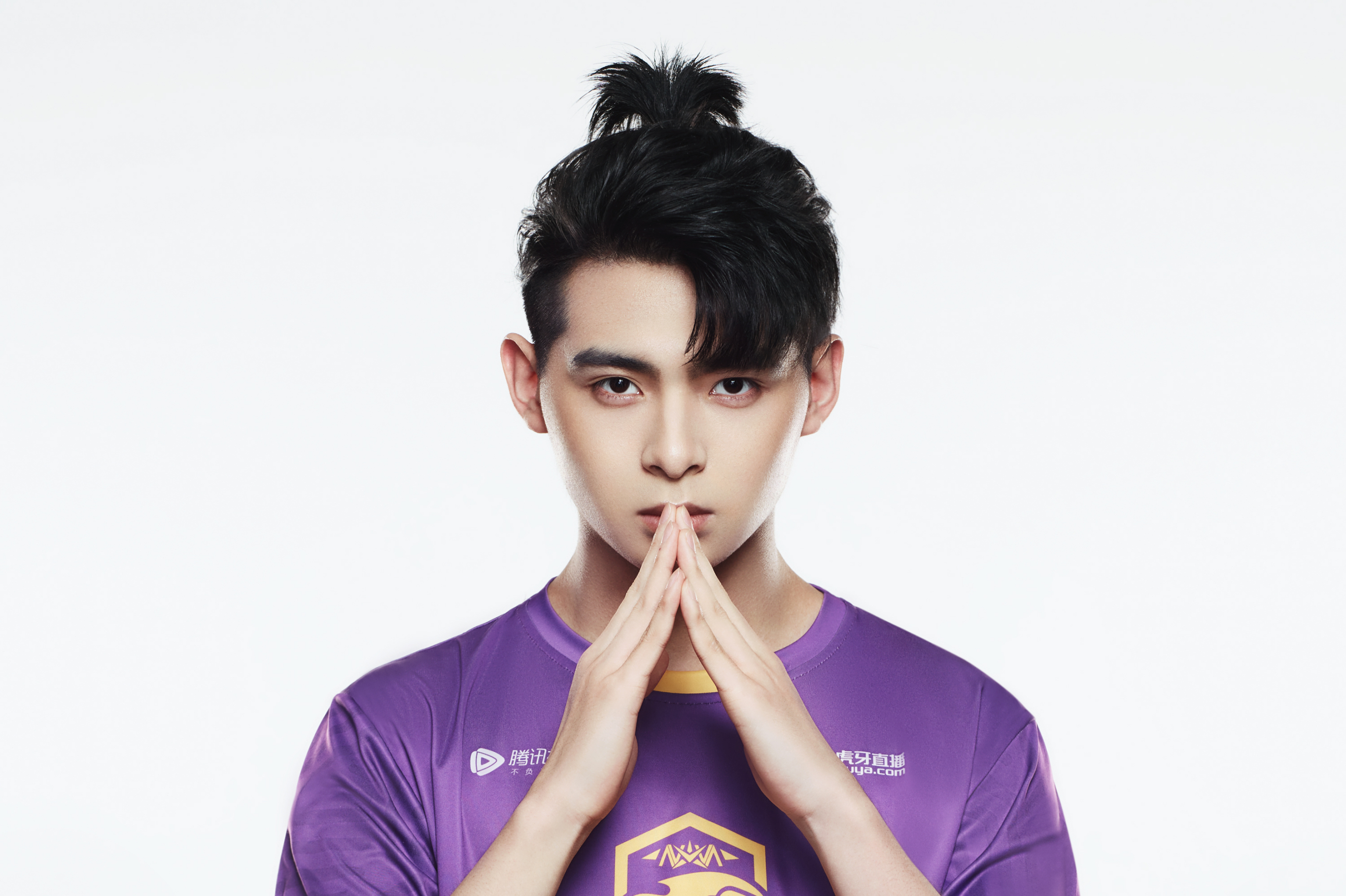  p data-id="gncngp7guc">朱伯丞(游戏id:伞兵/paraboy),2002年3月3日