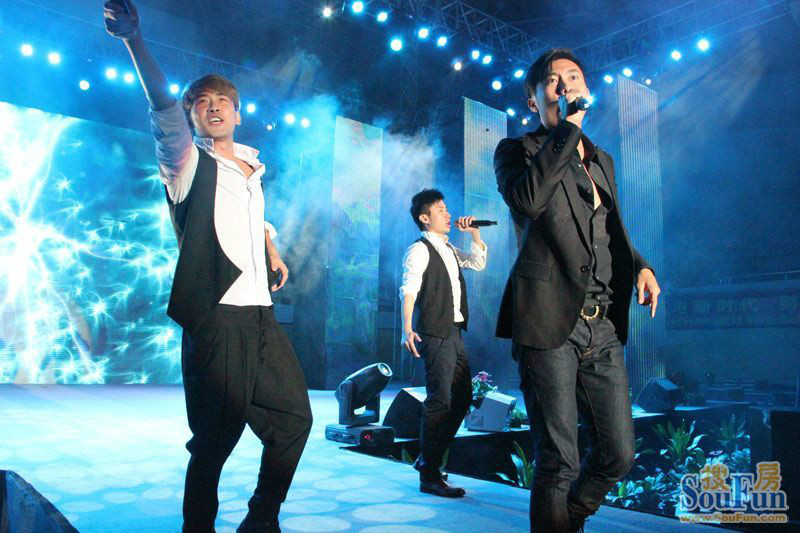  p data-id="tpz9cfkr7iul">《everyday每一天》是中国力量演唱的歌曲