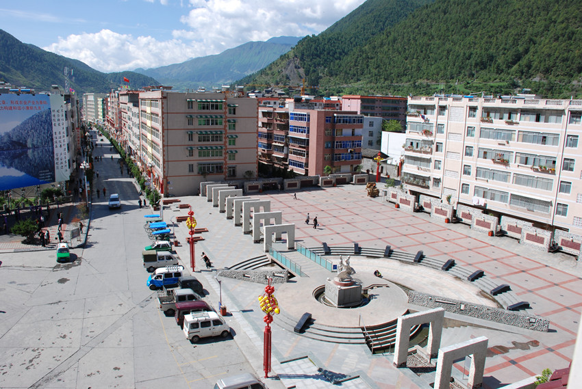  p>九龙县,,隶属 a target="_blank" href="/item/四川省/15626925"