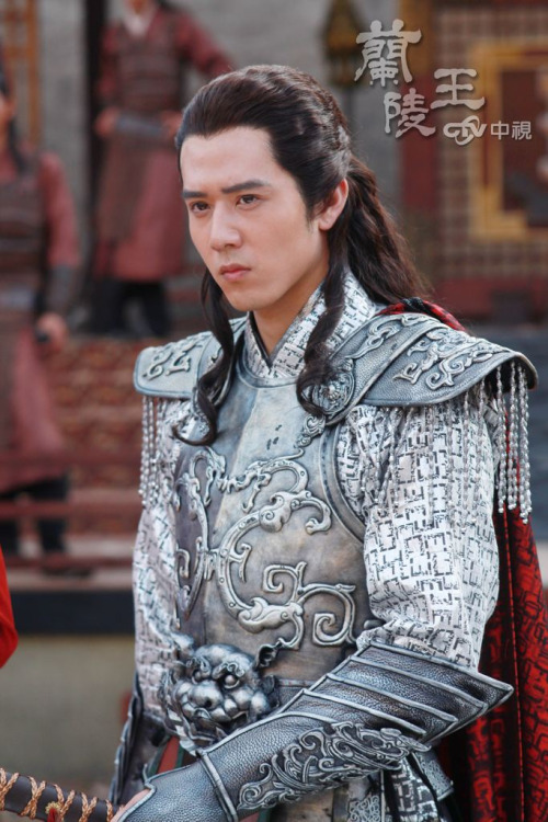  p>胡宇威(george hu),原名胡宇崴,1982年7月24