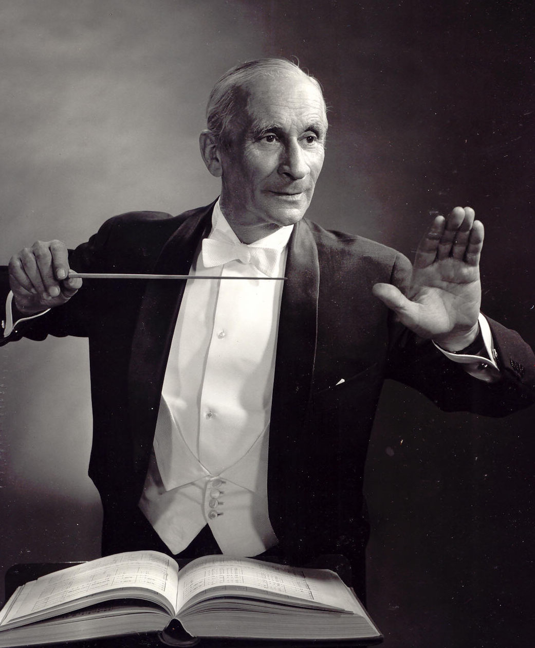  p>卡雷尔·安切尔(karel ancerl,1908年4月11日—1973年7月3日),出生