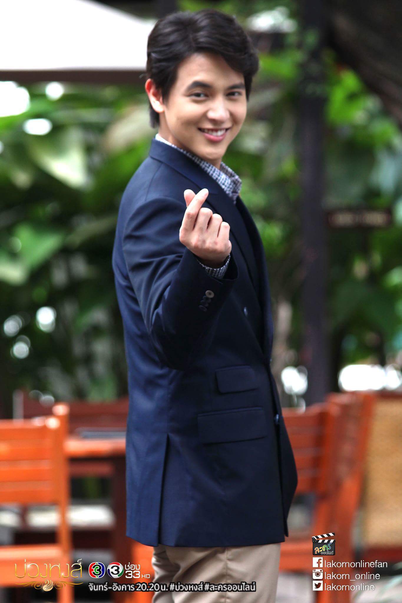 唐思苏克(james),1993年9月19日出生于泰国披集府,泰国男演员,歌手