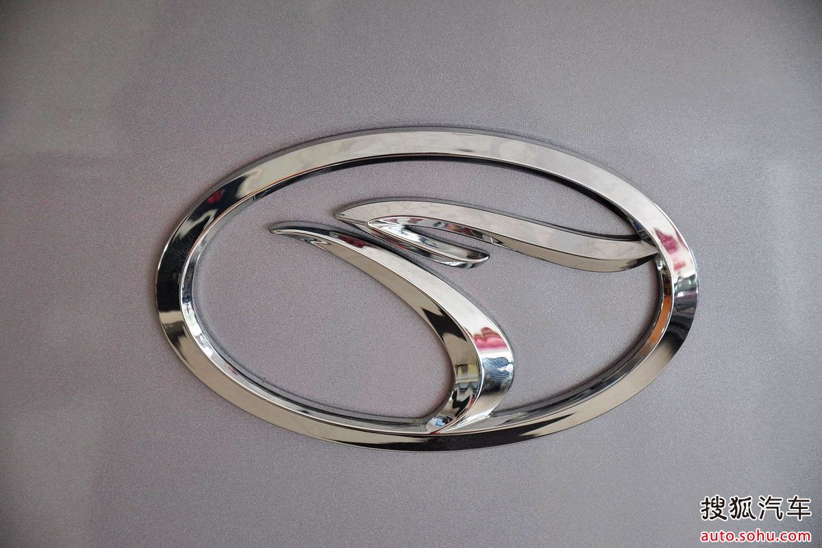 yakev">v3菱悦是 a target="_blank" href="/item/东南汽车/2830747"