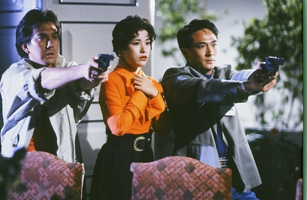 《午夜太阳》 a target="_blank" href="/item/香港无线电视/7051819"