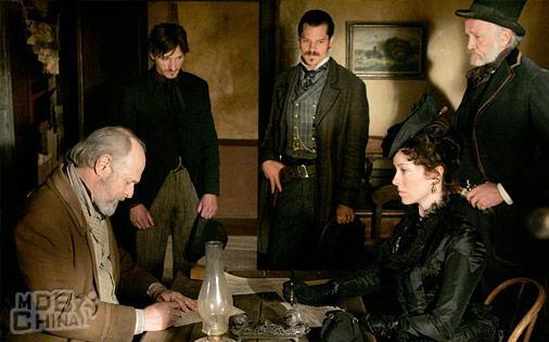 data-id="gn41n001so">《朽木》第3美国季是2006年上映的一部剧情电视