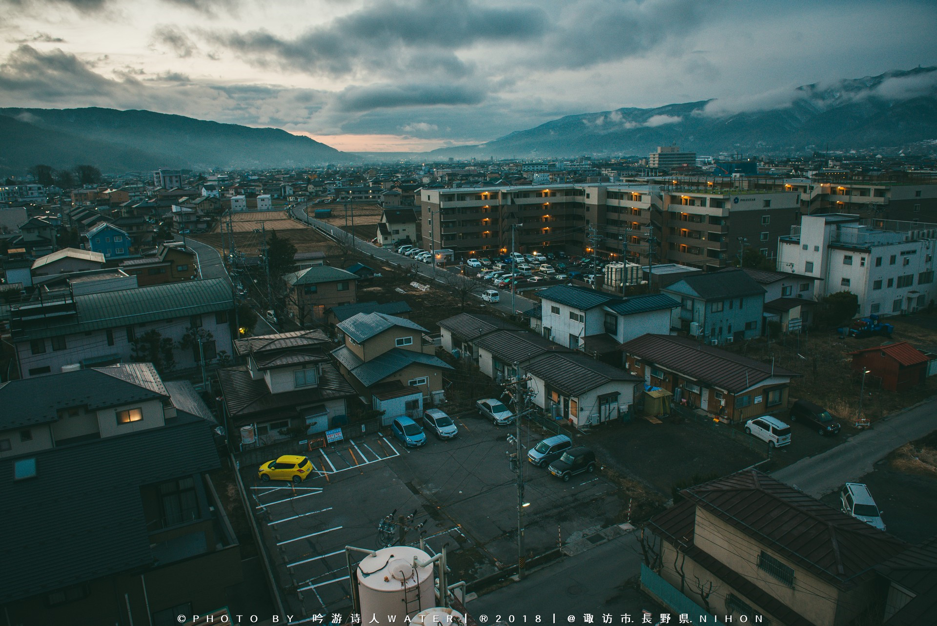 个邻诹访湖的工业都市,也是一个拥有上诹访温泉,诹访大社之上社(本宫)