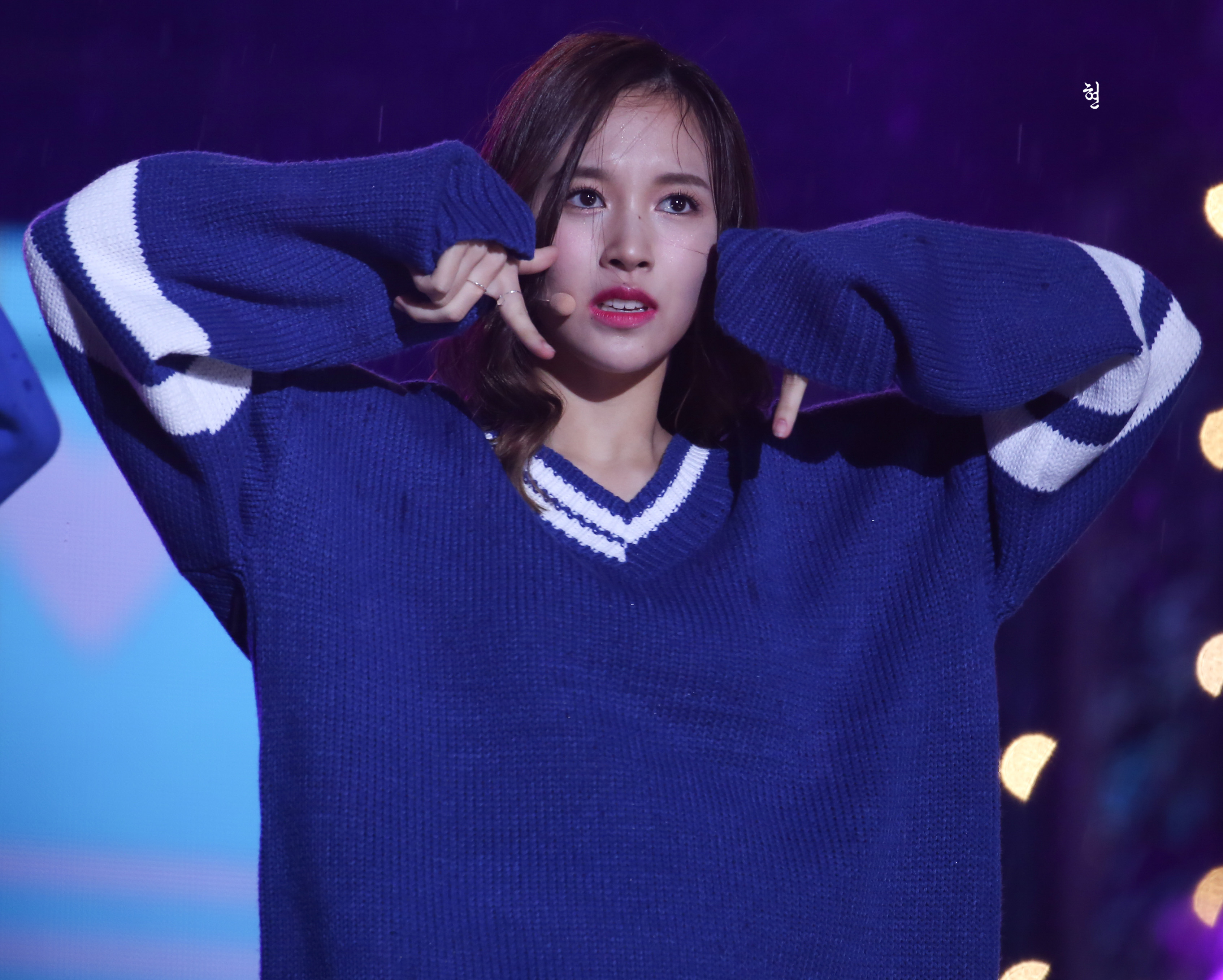  p>名井南(mina),1997年3月24日出生于美国得克萨斯州圣安东尼奥,日本