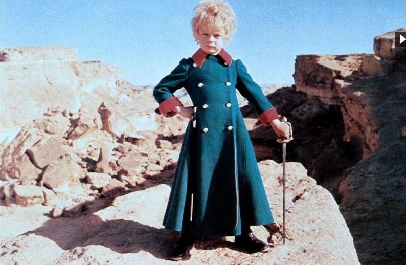  p>《小王子》是1974年 a target="_blank" href="/item/斯坦利·多南