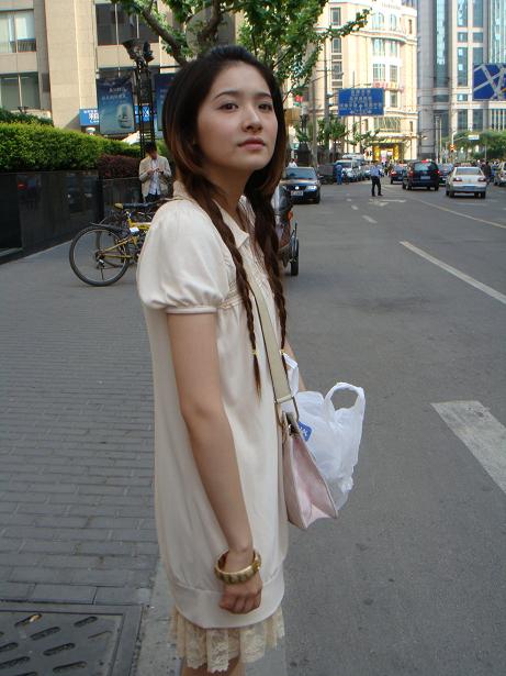  p>王家珧,中国内地演员,出生于上海市,毕业于 a target="_blank"