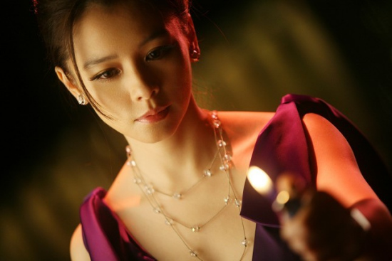  p>徐若瑄(vivian hsu,ビビアンスー),本名徐淑娟,1975年3月19日出生