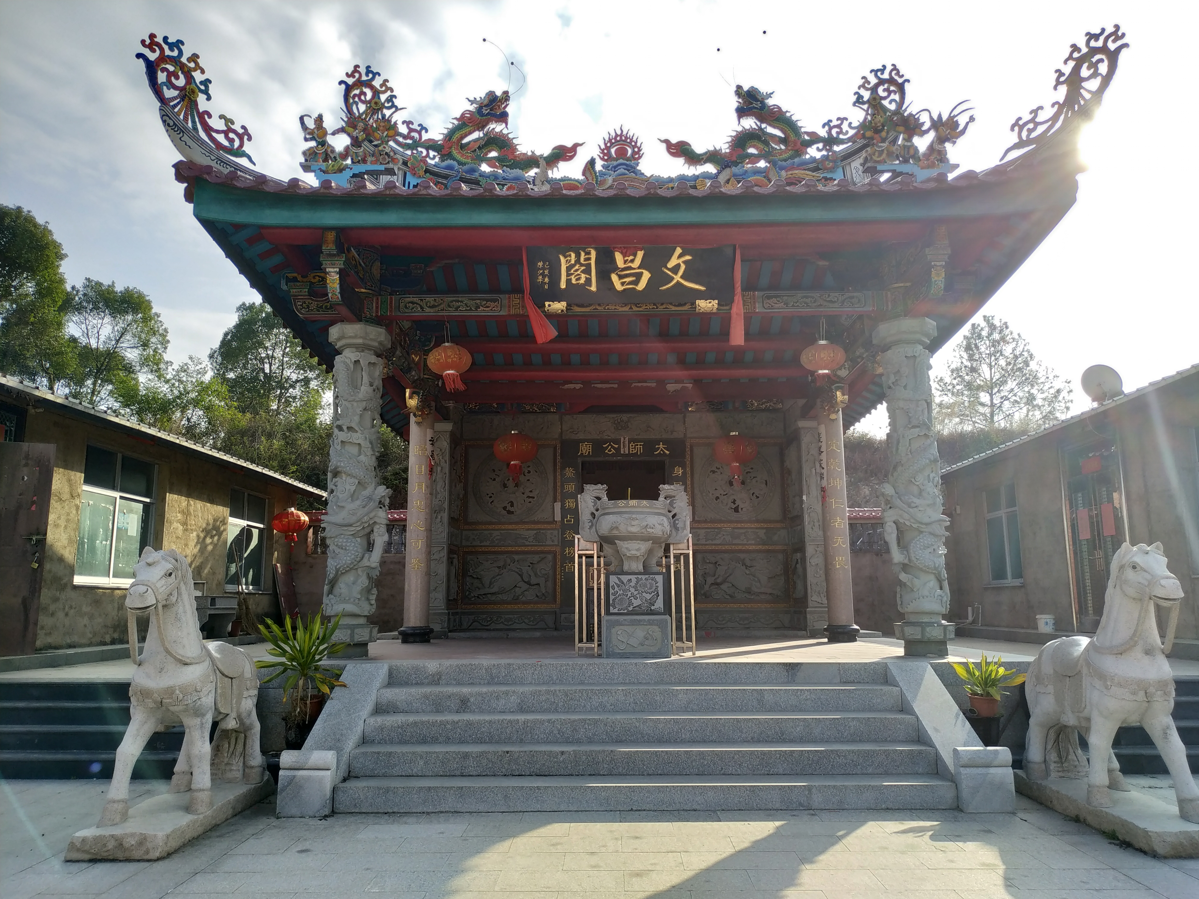  p data-id="gnb3asdtkz">太师公庙,也称林太师公庙,即供奉林太师公( 