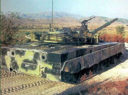  p data-id="gnffdvo7uw">90式主战坦克(type 90-ii main battle tank