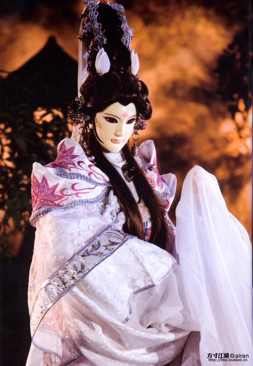  p data-id="gnx5cu726i"> a target="_blank" href="/item/霹雳布袋