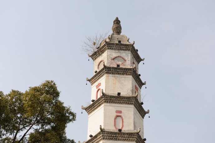  p>回澜塔,位于 a target="_blank" href="/item/奉新县/6007057"