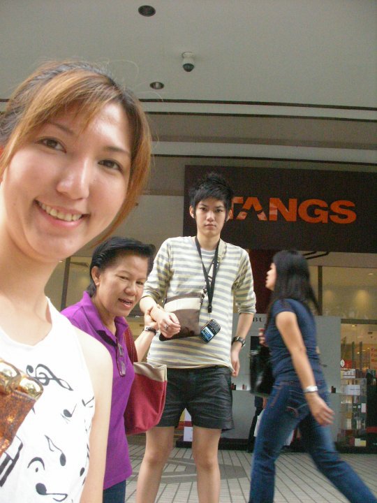  p>李缇娜(tina),1991年2月12日出生于泰国清迈,毕业于 a target="