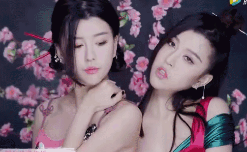 data-lemmaid="23293760">孙涵