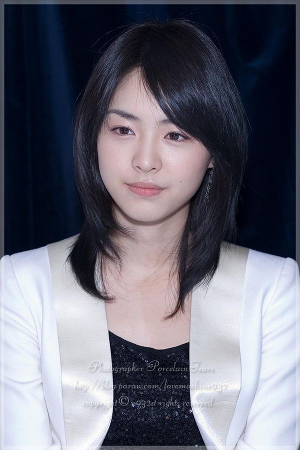  p>李沇熹(lee yeon hee),1988年2月26日出生于韩国,韩国女演员,模特.