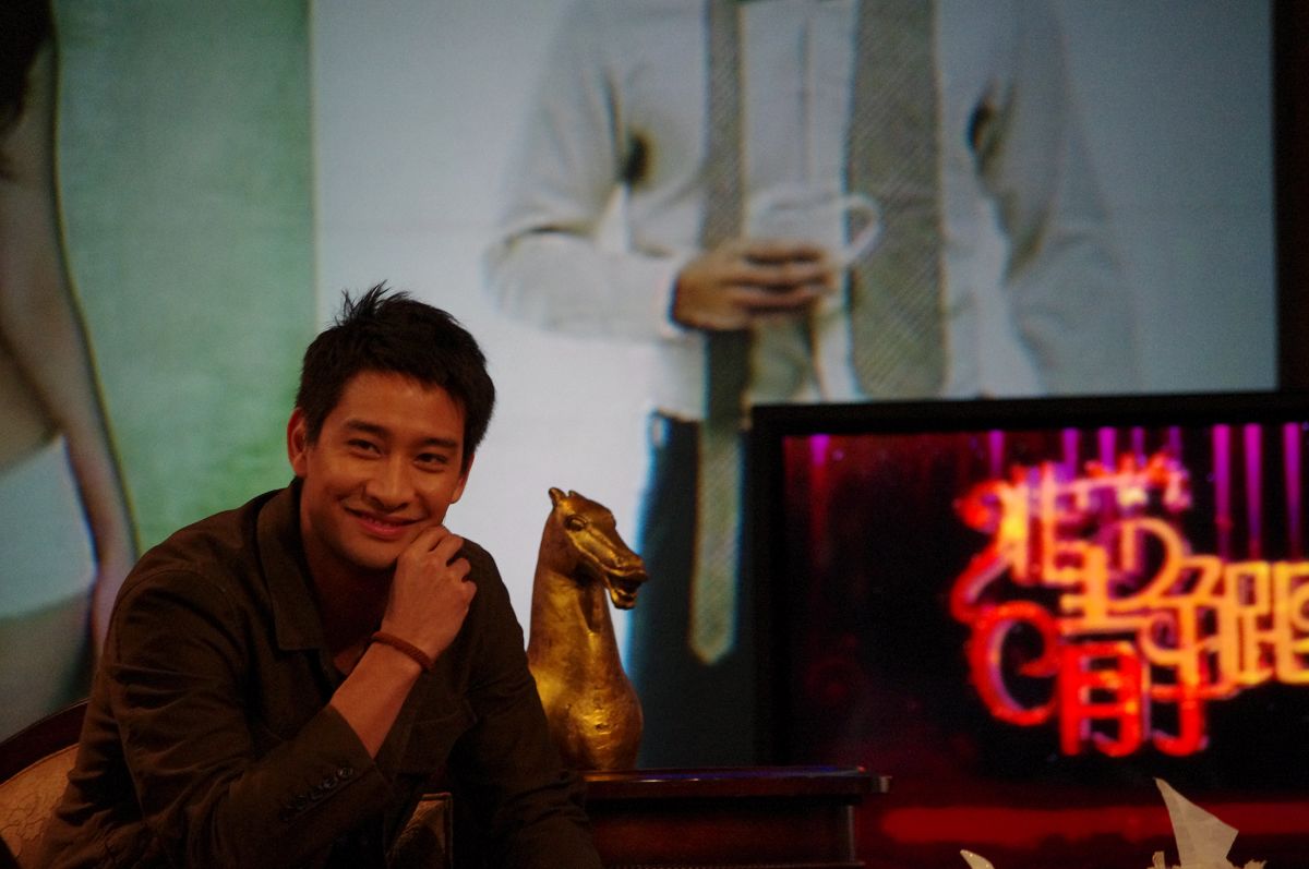  p>纳瓦·君拉纳拉(pong),泰国男演员,模特,中泰混血儿,1978年7月10日